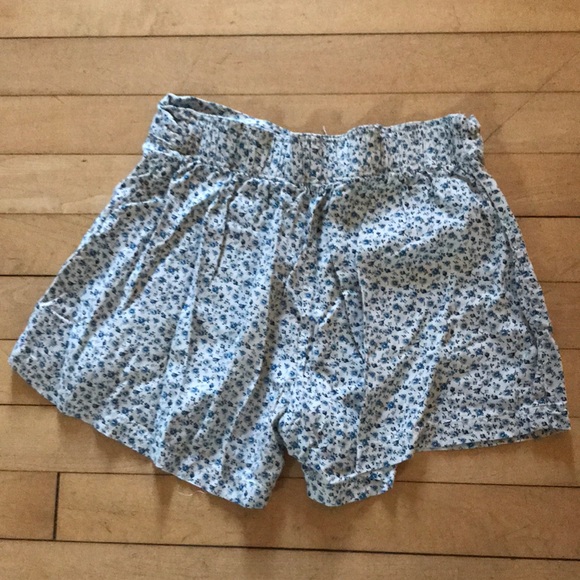 Ralph Lauren High Waisted Shorts, Size S - Picture 2 of 2